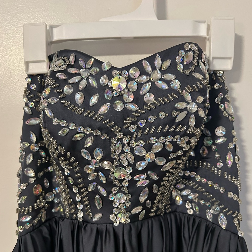 Elegant Gray Embellished Prom Dress
